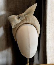 Load image into Gallery viewer, Beige Bow Fascinator 7 cms Tall Headband, With Silver Thread, Halo Shape, Races Headpiece