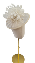 Load image into Gallery viewer, Ivory Feather Bow Fascinator