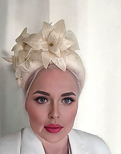 Load image into Gallery viewer, Ivory Silk Star Flower Fascinator Headband, Races Hat, 10 cm wide