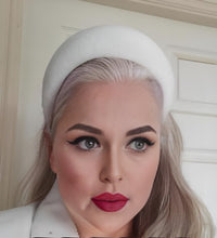 Load image into Gallery viewer, Extra Wide Padded headband, Velvet Headpiece, 7 cm