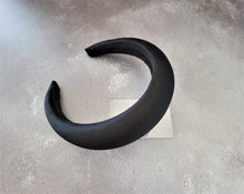 Load image into Gallery viewer, Black Silk Duchesse Satin Padded Headband