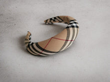 Load image into Gallery viewer, Beige Tartan Padded Headband, Black Checked Plaid Hair Band, 4cm Wide