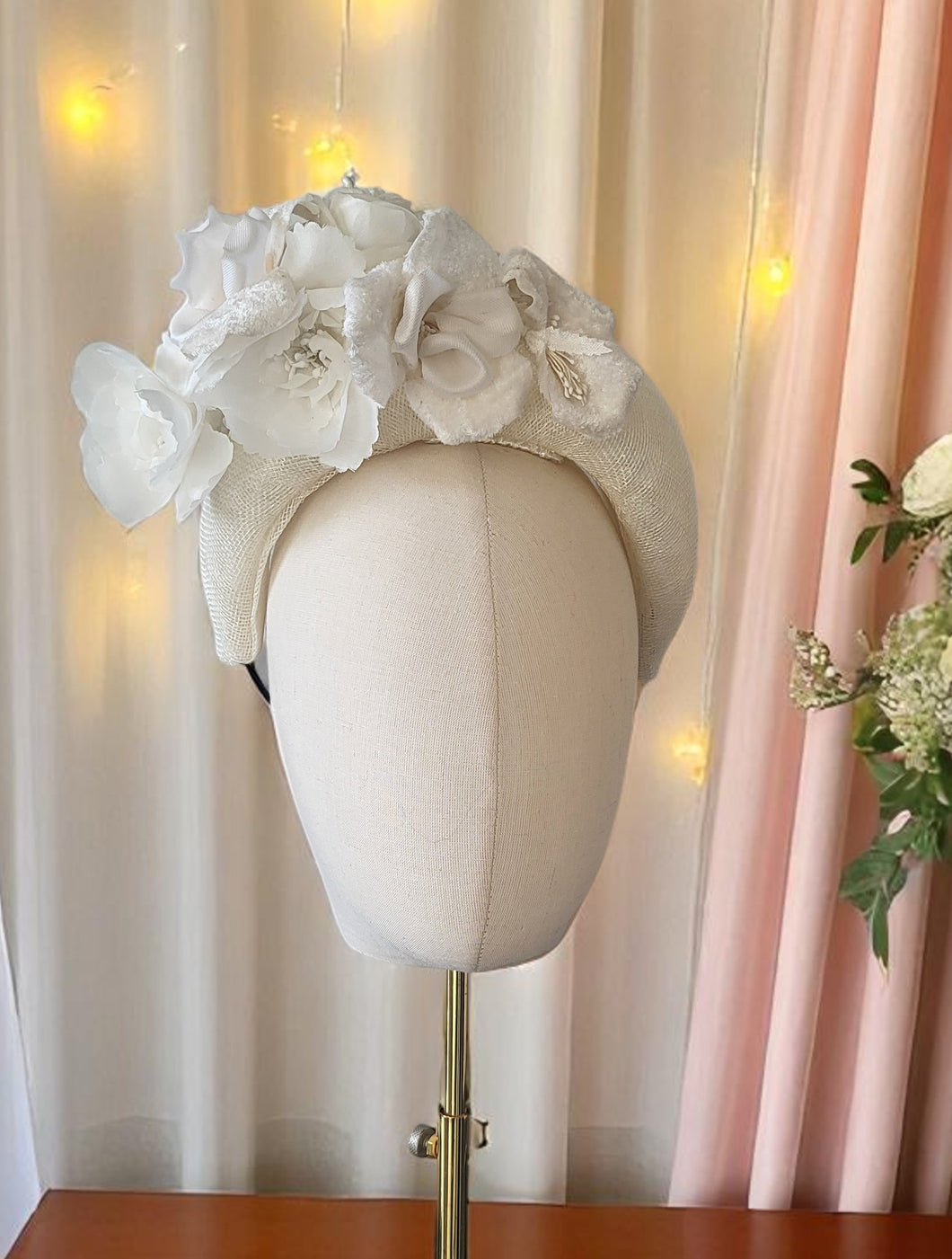 Ivory Sinamay Bandeau Fascinator Hat with Vintage Velvet Flower Vine – Races or Wedding Hat