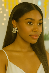 Clip-On Ivory Satin Bow Earrings with Diamante Sparkle and Pearl Beads – Elegant Bridal or Occasion Jewellery