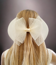 Load image into Gallery viewer, Ivory Double Bow Fascinator, Hair Clip,