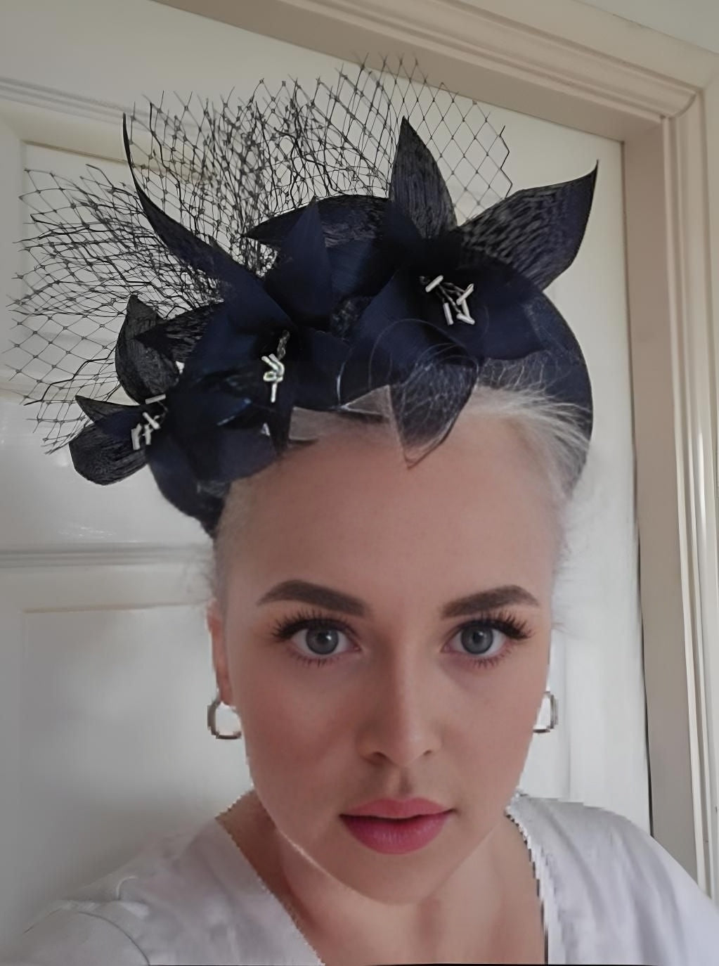 Navy Blue Fascinator Headband, Silk Lily Flower – 5.5cm Wide Races Hat