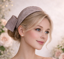 Load image into Gallery viewer, Pale Grey Sinamay Ridged Fascinator Headband with Elegant Back Bow