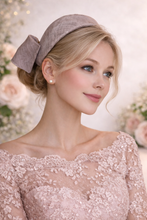 Load image into Gallery viewer, Pale Grey Sinamay Ridged Fascinator Headband with Elegant Back Bow