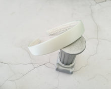 Load image into Gallery viewer, Pure Silk Headband, Alice Band, 2 cms width, Luxury Gift