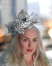 Load image into Gallery viewer, Black and White Dotty Flower Fascinator