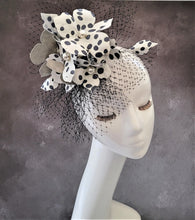 Load image into Gallery viewer, Black and White Dotty Flower Fascinator