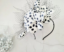 Load image into Gallery viewer, Black and White Dotty Flower Fascinator