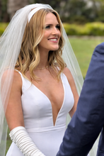 Load image into Gallery viewer, White Silk Satin Headband 2.5cm – Bridal Alice Band for Weddings &amp; Special Occasions
