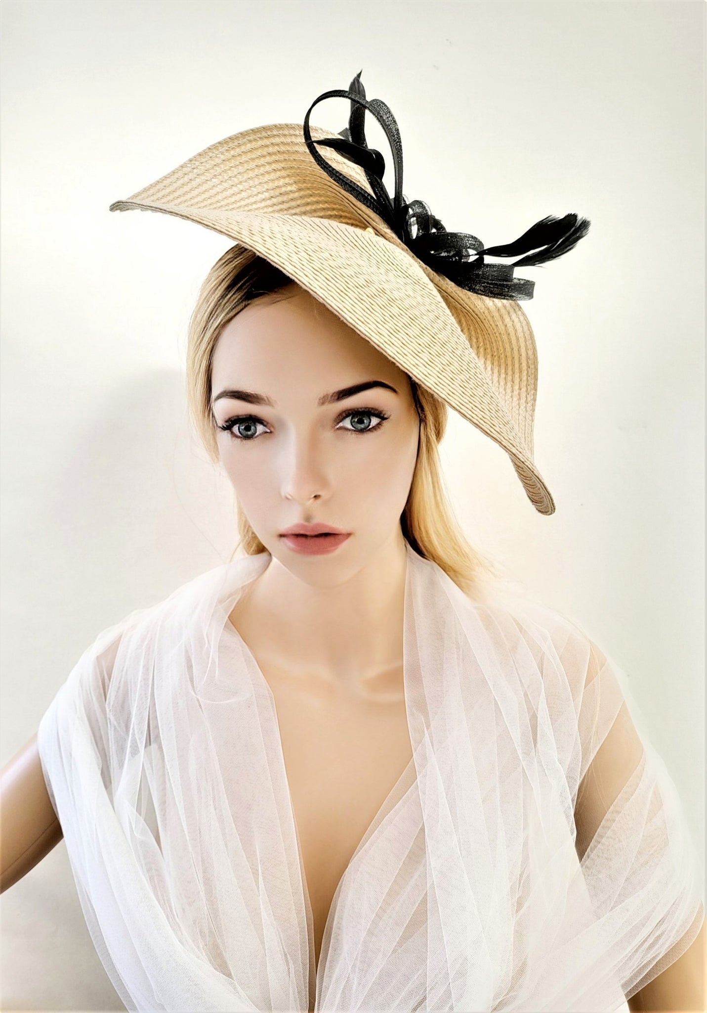 Floppy hat races hot sale