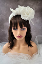 Load image into Gallery viewer, Ivory Flower Head Piece Fascinator