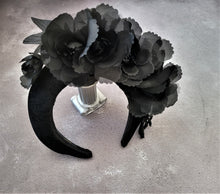 Load image into Gallery viewer, Black Flower Headpiece Fascinator, Velvet high padded headband, mother of the bride, halo, crown, Ascot hat